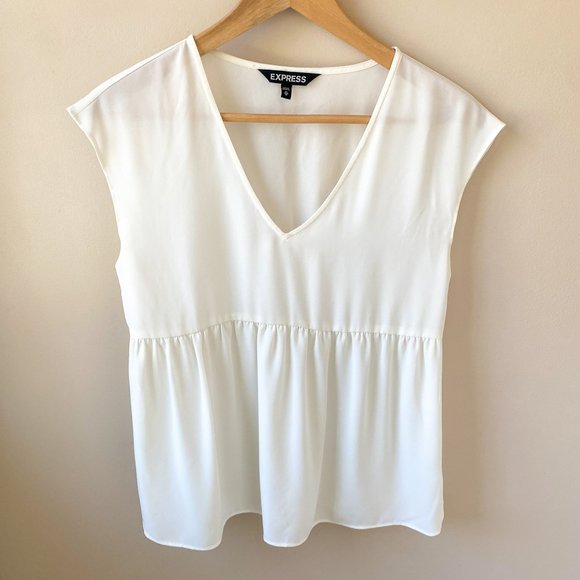 Express Tops - Express | V Neck Babydall Top | White | XSmall